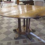 627 4630 DINING TABLE